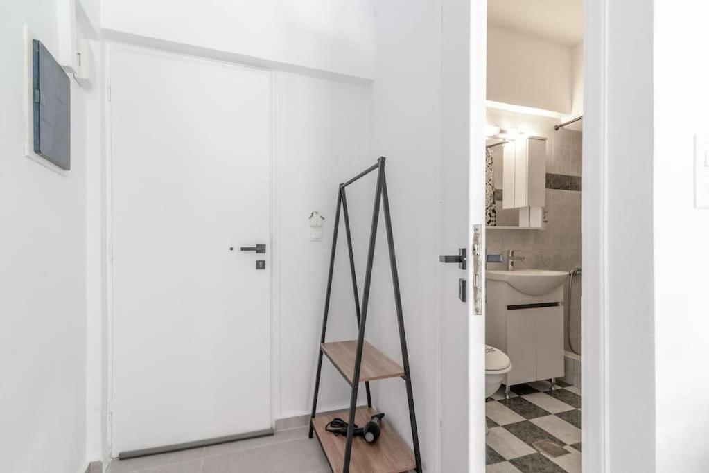 New Studio In The Heart Of City Center イラクリオン エクステリア 写真